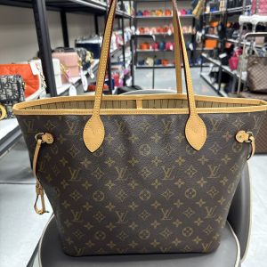 Louis Vuitton Neverfull MM