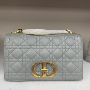 Dior caro medium