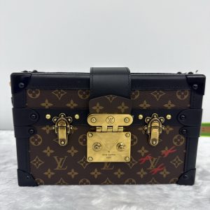 Lv Petite Malle